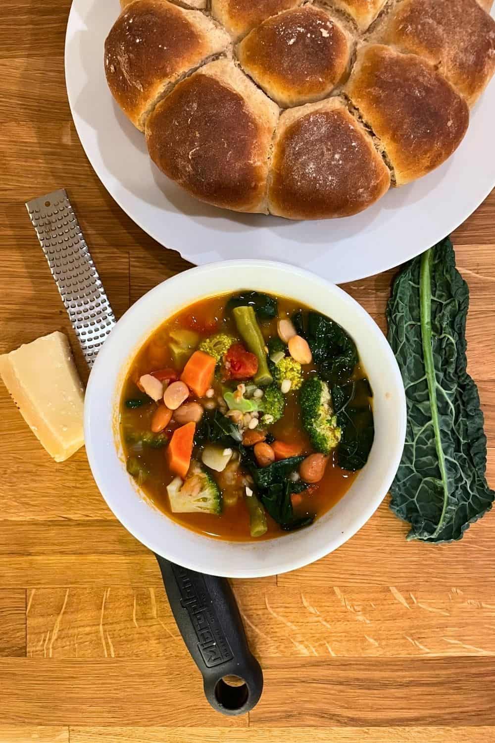 Minestrone Soup with Barley
